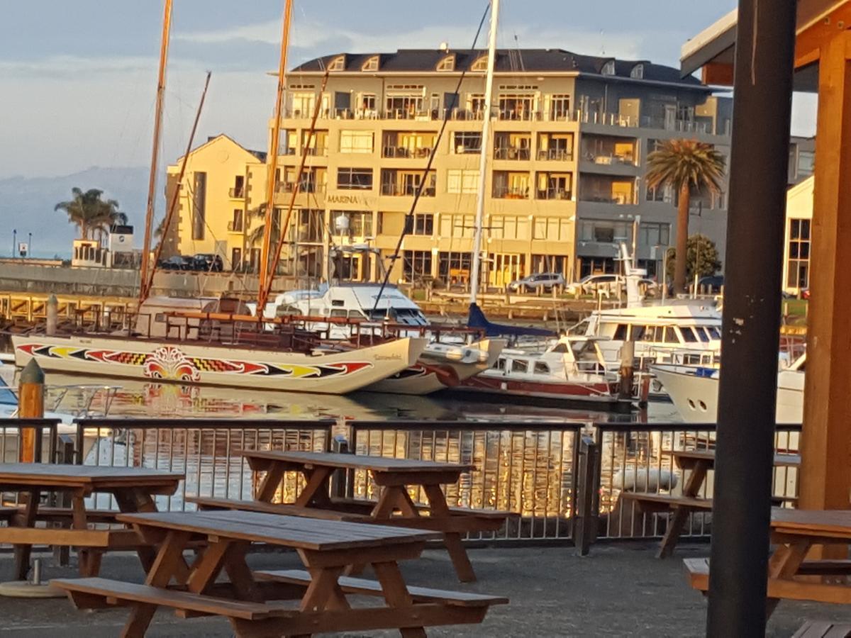 Marina View Apartments Gisborne Eksteriør bilde